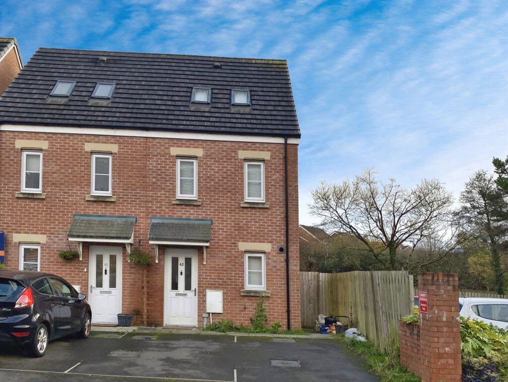 3 bed Detached for rent in Bridgend. From Payton Jewell Caines - Pencoed