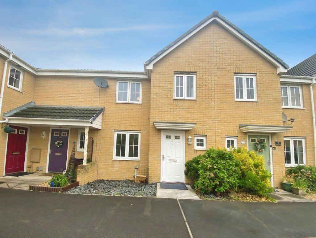 3 bed Detached for rent in Brynmenyn. From Payton Jewell Caines - Pencoed