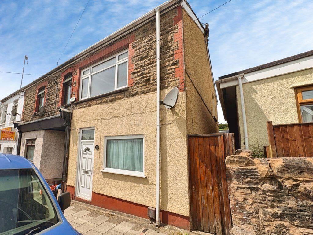 3 bed Detached for rent in Maesteg. From Payton Jewell Caines - Pencoed 3 bed Detached for rent in Maesteg. From Payton Jewell Caines - Pencoed