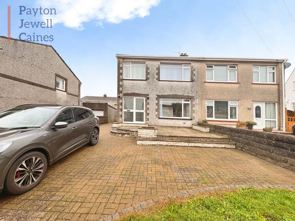 3 bed Detached for rent in Bryncethin. From Payton Jewell Caines - Pencoed