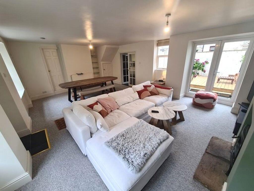 3 bed Cottage for rent in Ulverston. From pc! Lettings - Barrow-in-Furness