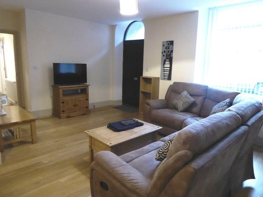 2 bed Apartment for rent in Ulverston. From pc! Lettings - Barrow-in-Furness 2 bed Apartment for rent in Ulverston. From pc! Lettings - Barrow-in-Furness