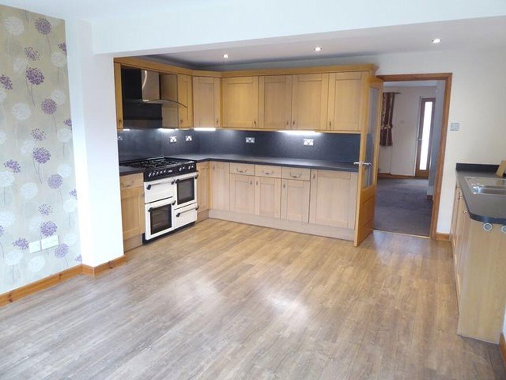 4 bed Semi Detached for rent in Ulverston. From pc! Lettings - Barrow-in-Furness 4 bed Semi Detached for rent in Ulverston. From pc! Lettings - Barrow-in-Furness