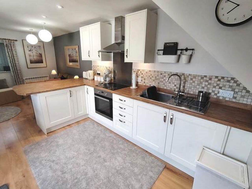 1 bed Apartment for rent in Ulverston. From pc! Lettings - Barrow-in-Furness