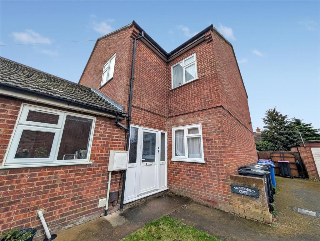 1 bed Apartment for rent in Market Rasen. From Perkins George Mawer & Co. - Commercial