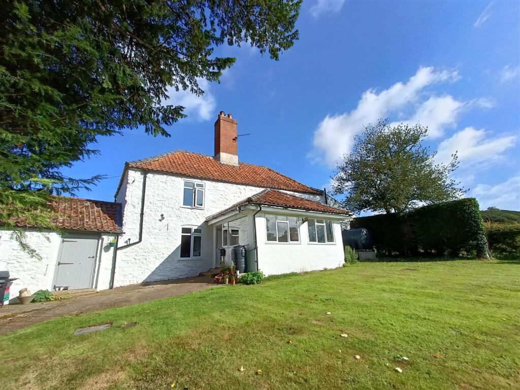 2 bed Cottage for rent in Market Rasen. From Perkins George Mawer & Co. - Commercial 2 bed Cottage for rent in Market Rasen. From Perkins George Mawer & Co. - Commercial