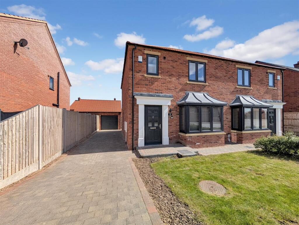 3 bed Detached for rent in Louth. From Perkins George Mawer & Co. - Commercial