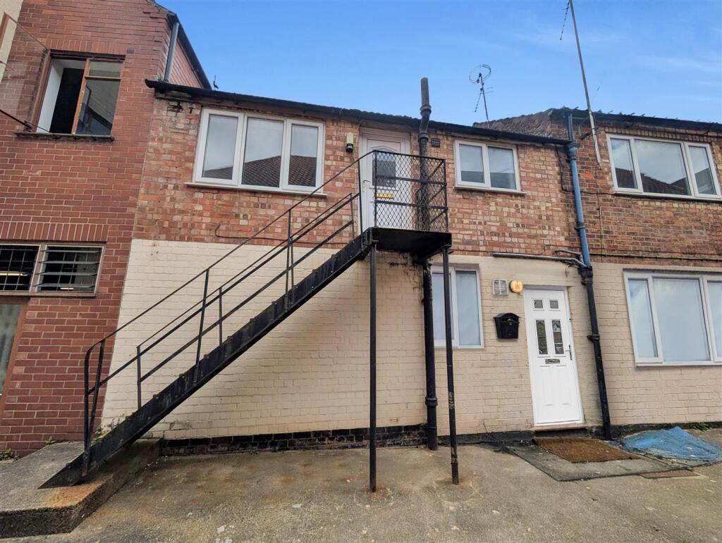 1 bed Apartment for rent in Market Rasen. From Perkins George Mawer & Co. - Commercial 1 bed Apartment for rent in Market Rasen. From Perkins George Mawer & Co. - Commercial