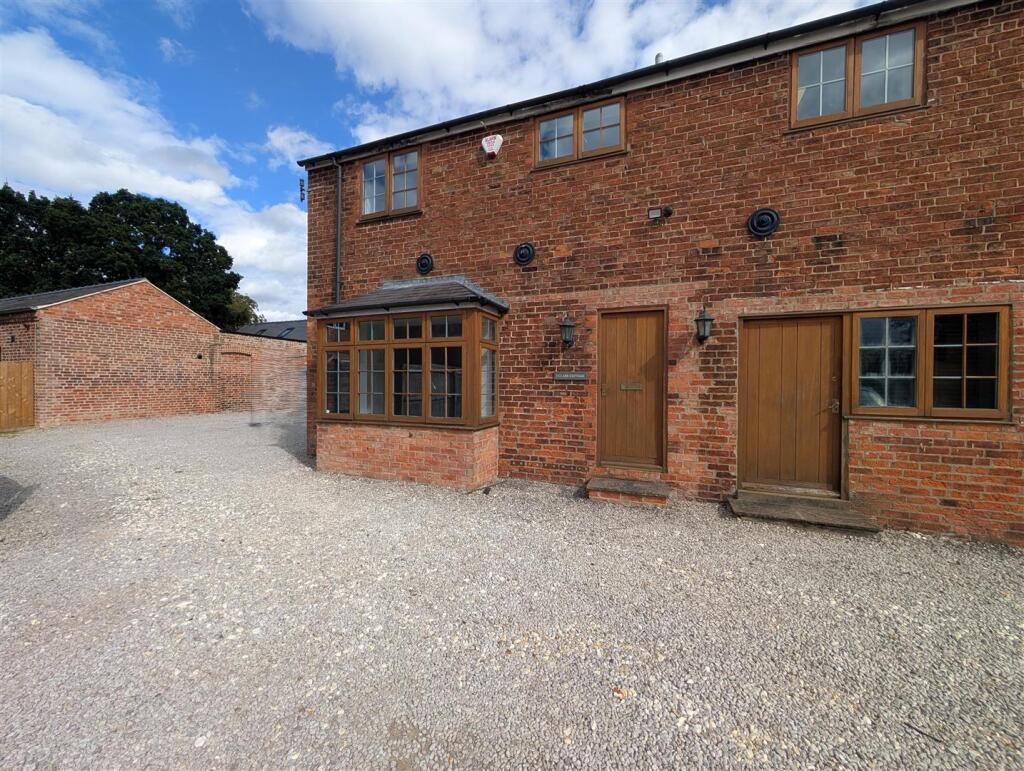 2 bed Semi Detached for rent in Market Rasen. From Perkins George Mawer & Co. - Commercial