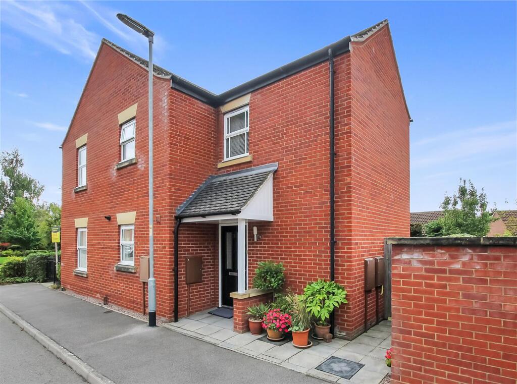 2 bed Apartment for rent in Market Rasen. From Perkins George Mawer & Co. - Commercial
