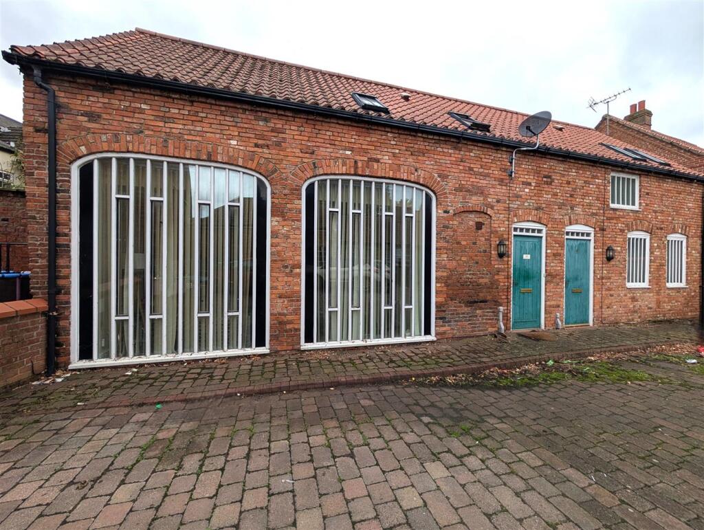 2 bed Barn Conversion for rent in Wragby. From Perkins George Mawer & Co. - Commercial 2 bed Barn Conversion for rent in Wragby. From Perkins George Mawer & Co. - Commercial