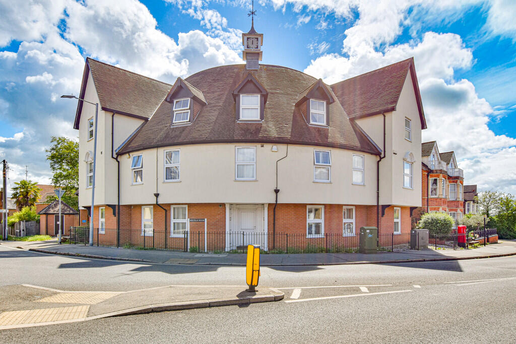 1 bed Apartment for rent in Great Dunmow. From Pestell & Co - Great Dunmow