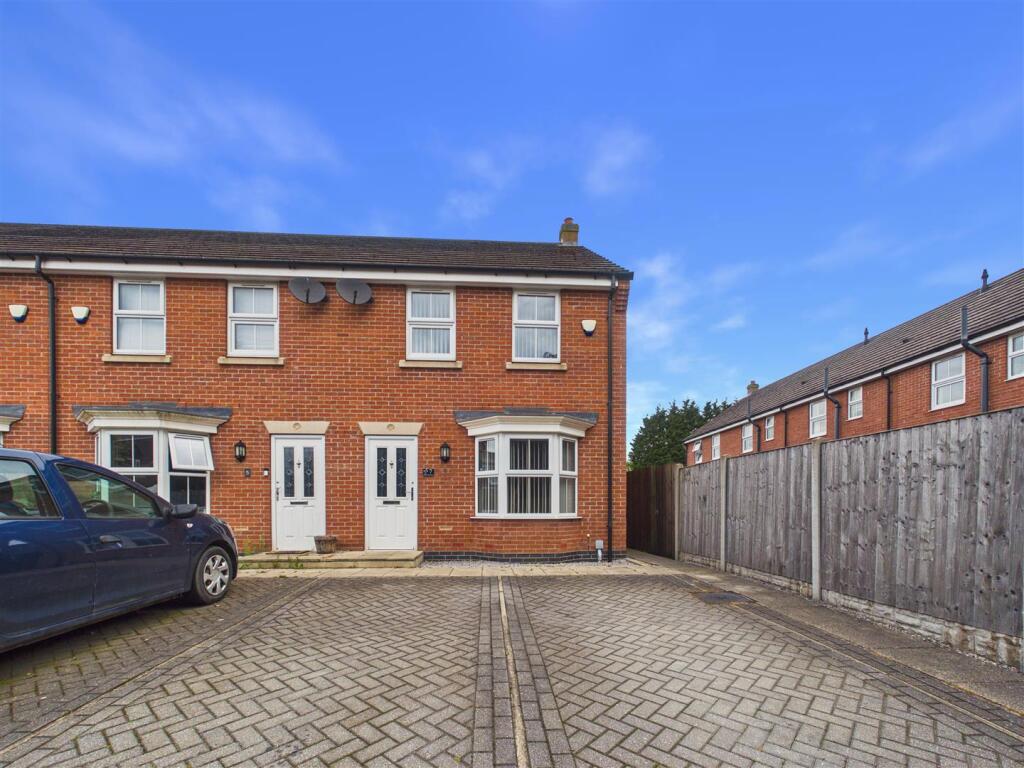 3 bed End of Terrace for rent in Gilberdyke. From Philip Bannister & Co - Hessle 3 bed End of Terrace for rent in Gilberdyke. From Philip Bannister & Co - Hessle