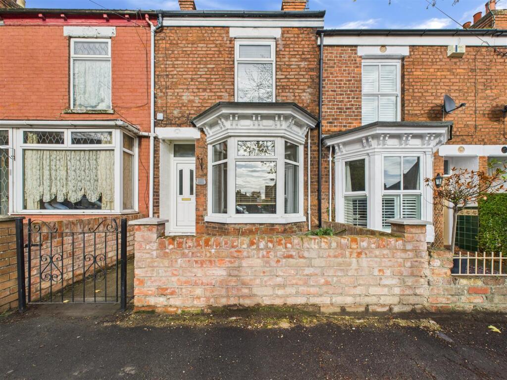 3 bed Mid Terraced House for rent in Hessle. From Philip Bannister & Co - Hessle 3 bed Mid Terraced House for rent in Hessle. From Philip Bannister & Co - Hessle
