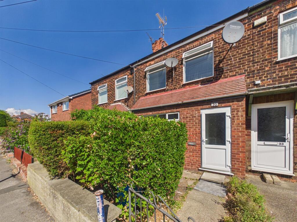 2 bed Mid Terraced House for rent in Hessle. From Philip Bannister & Co - Hessle 2 bed Mid Terraced House for rent in Hessle. From Philip Bannister & Co - Hessle