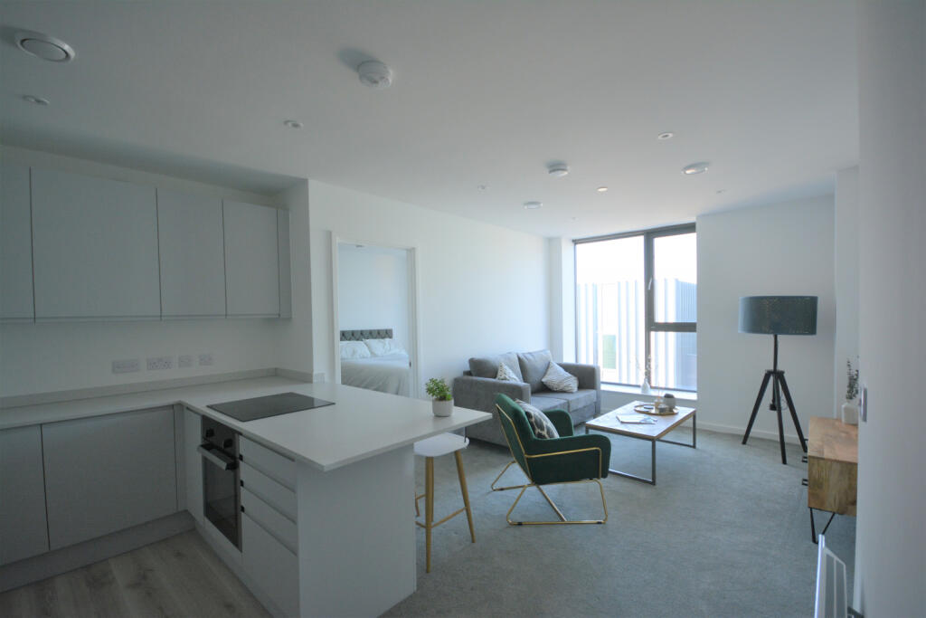 2 bed 1st Floor Flat for rent in Salford. From Philip Ellis Properties Limited - Whitefield 2 bed 1st Floor Flat for rent in Salford. From Philip Ellis Properties Limited - Whitefield