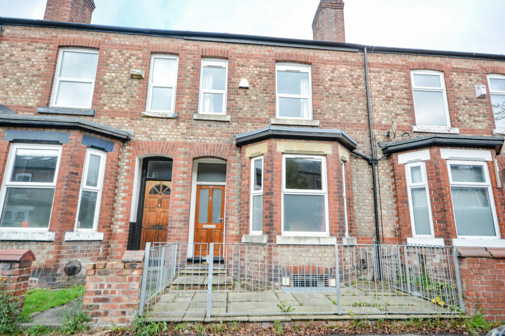 5 bed House Share for rent in Gatley. From Philip Ellis Properties Limited - Whitefield
