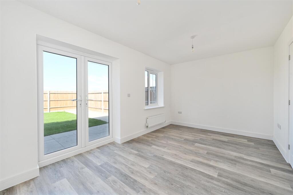 3 bed End of Terrace for rent in New Romney. From Phillips & Stubbs - Rye