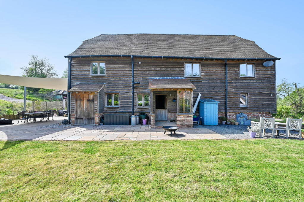 4 bed Barn Conversion for rent in Three Oaks. From Phillips & Stubbs - Rye