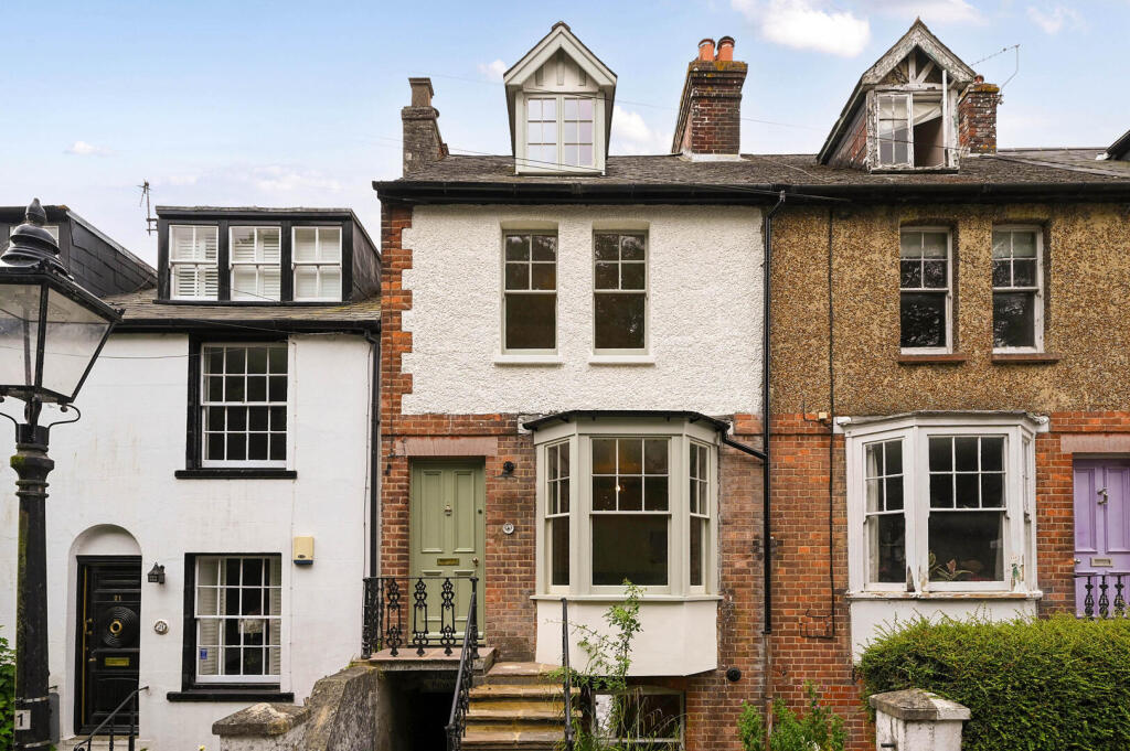 4 bed Detached for rent in Rye. From Phillips & Stubbs - Rye