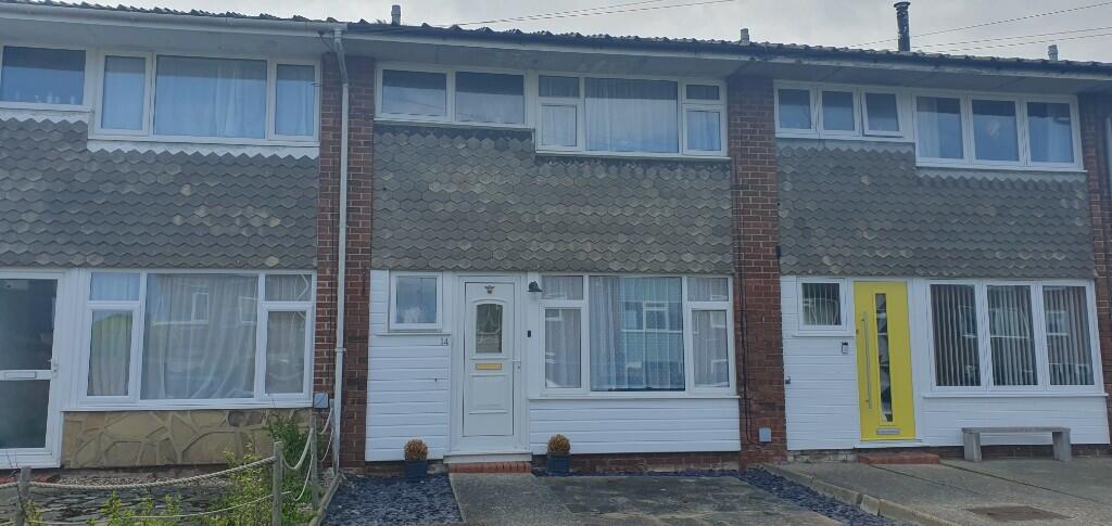2 bed Mid Terraced House for rent in . From Phoenix Property Services - Gillingham 2 bed Mid Terraced House for rent in . From Phoenix Property Services - Gillingham
