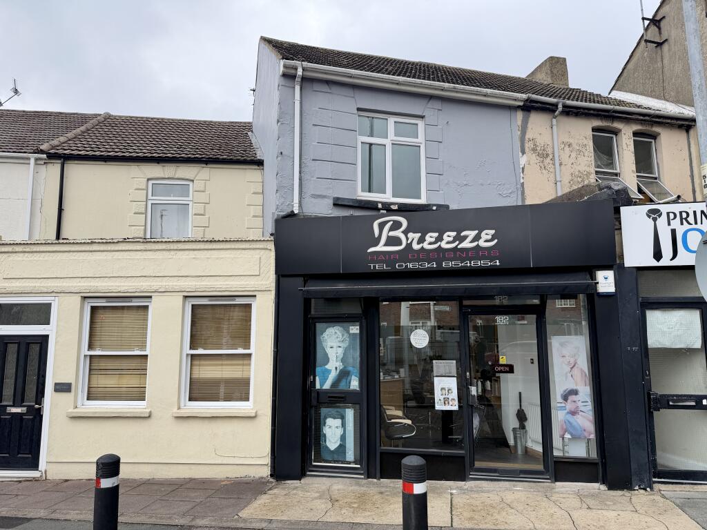 0 bed Studio for rent in Lower Twydall. From Phoenix Property Services - Gillingham