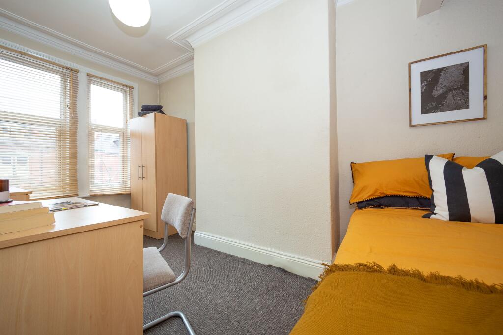 1 bed House Share for rent in Leeds. From Pickard Leeds Limited - Leeds