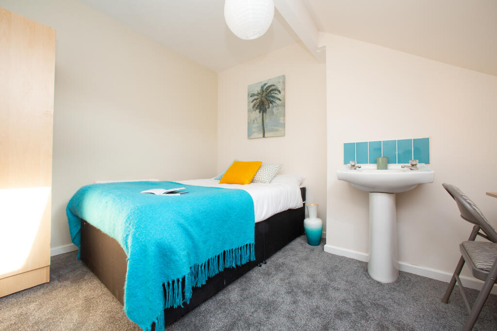 1 bed House Share for rent in Leeds. From Pickard Leeds Limited - Leeds