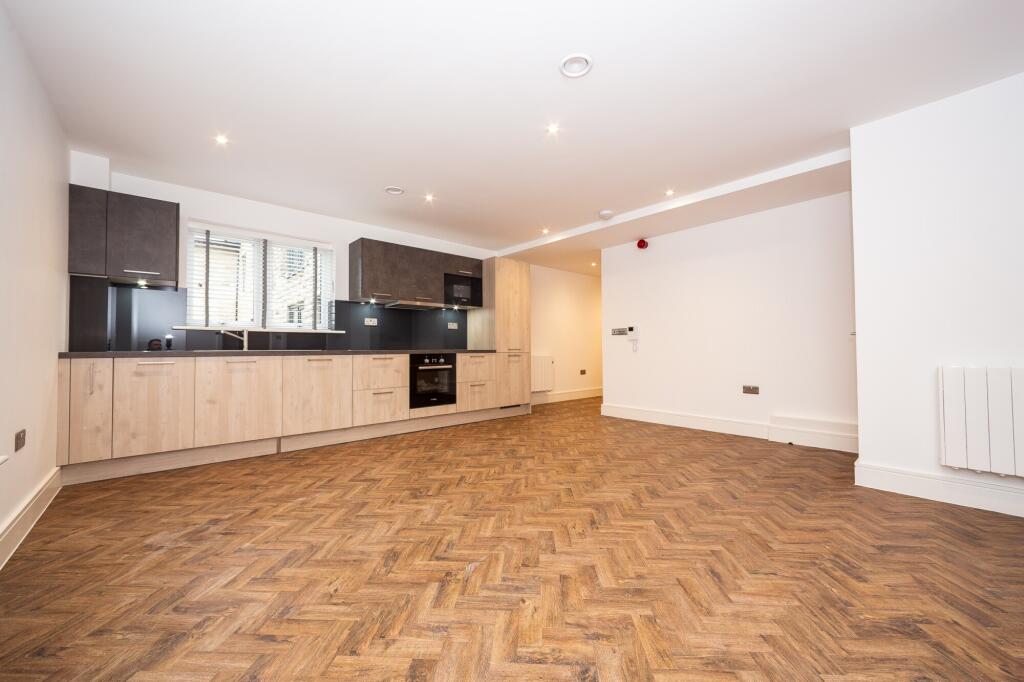 2 bed Apartment for rent in Leeds. From Pickard Leeds Limited - Leeds