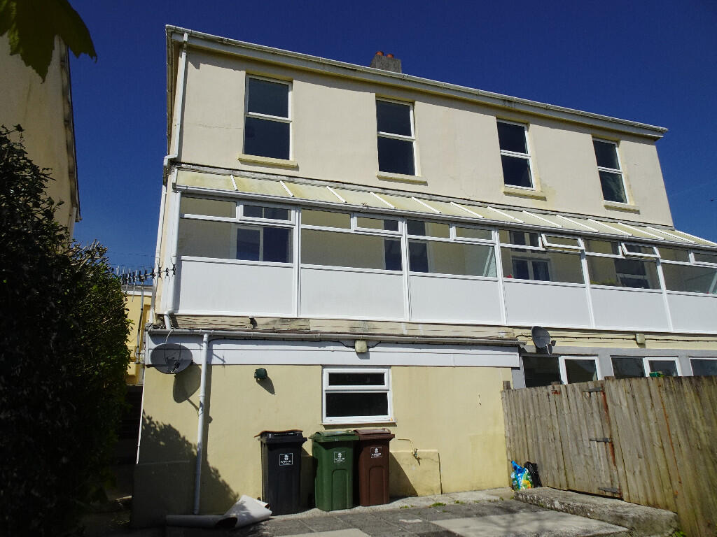 3 bed End of Terrace for rent in Billacombe. From PL Properties - Plymouth