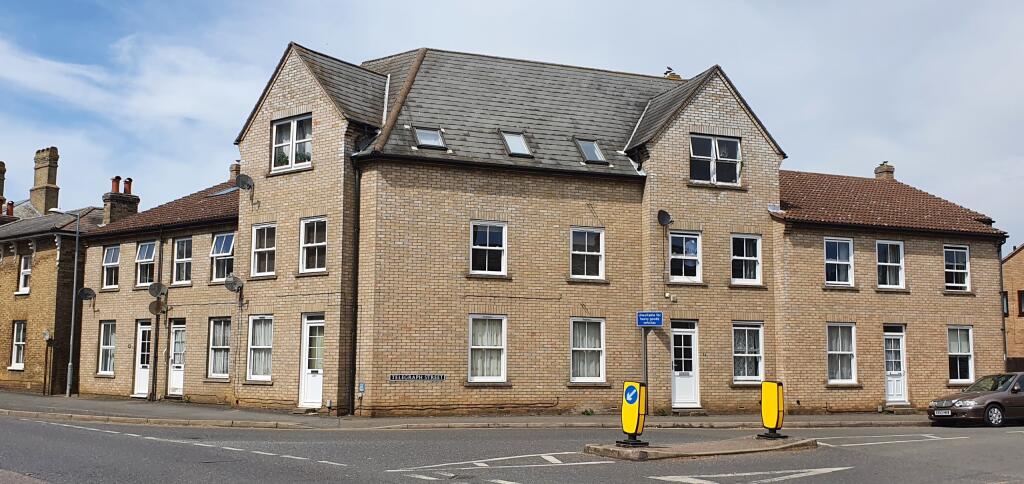 1 bed 1st Floor Flat for rent in Cottenham. From Pocock & Shaw - Cambridge