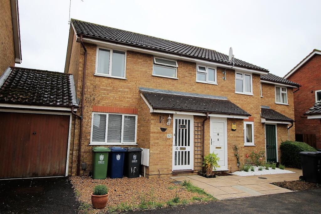 2 bed Mid Terraced House for rent in Milton. From Pocock & Shaw - Cambridge