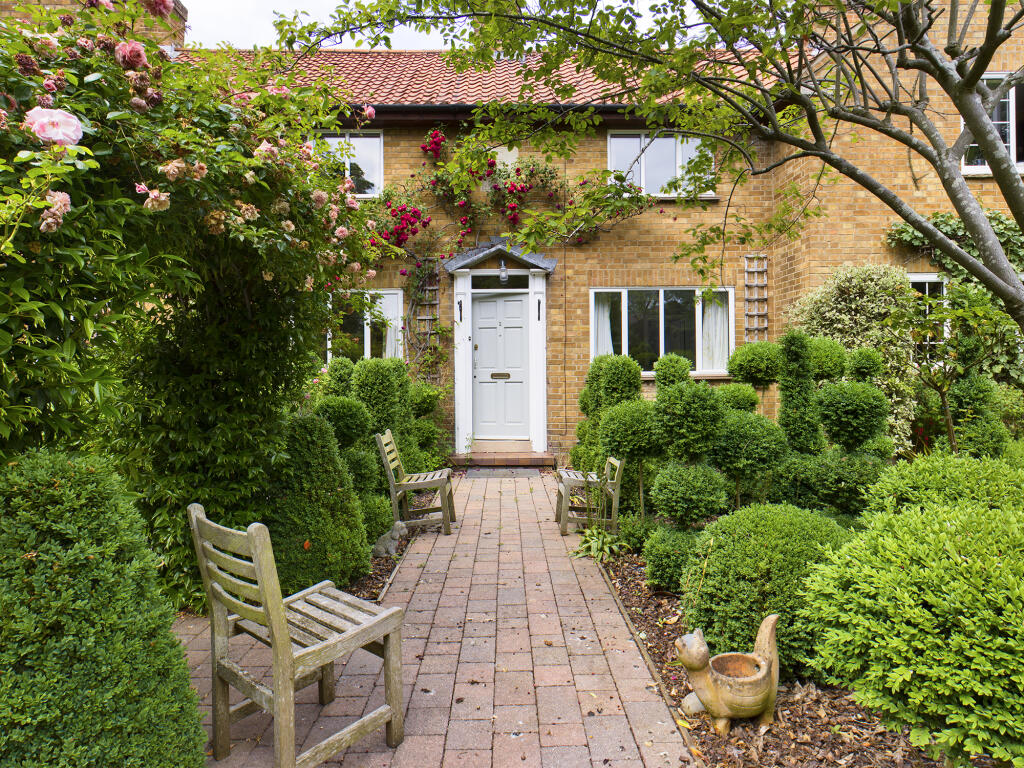 2 bed Cottage for rent in Grantchester. From Pocock & Shaw - Cambridge