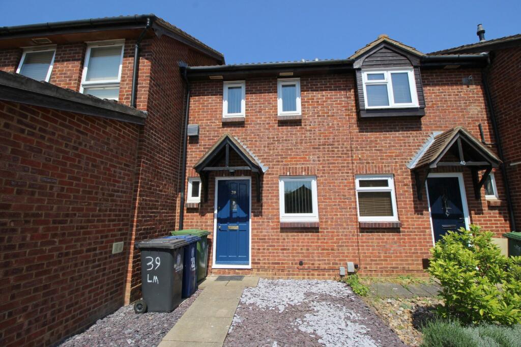 2 bed Mid Terraced House for rent in Bar Hill. From Pocock & Shaw - Cambridge