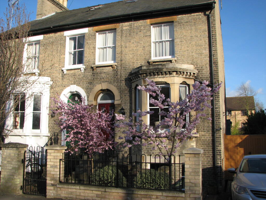 4 bed Semi Detached for rent in Cambridge. From Pocock & Shaw - Cambridge