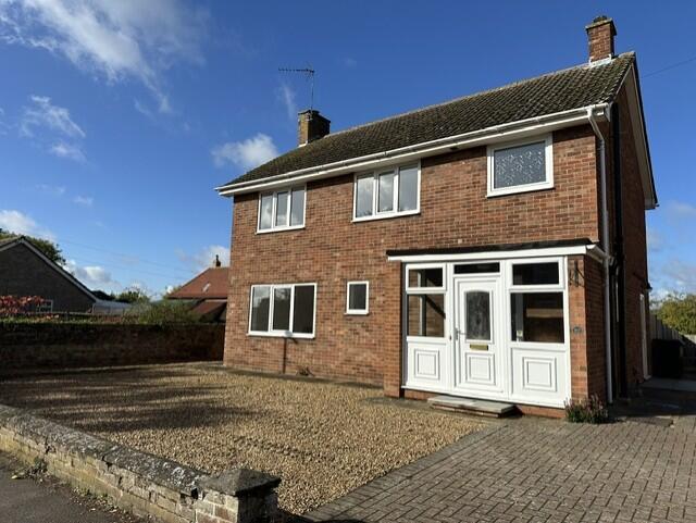 3 bed Detached for rent in Haddenham. From Pocock & Shaw - Ely 3 bed Detached for rent in Haddenham. From Pocock & Shaw - Ely