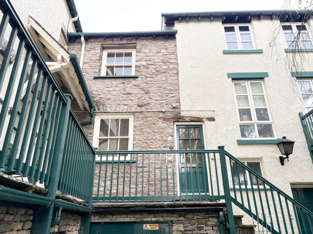 1 bed Annexe for rent in Kendal. From Poole Townsend - Barrow-in-Furness