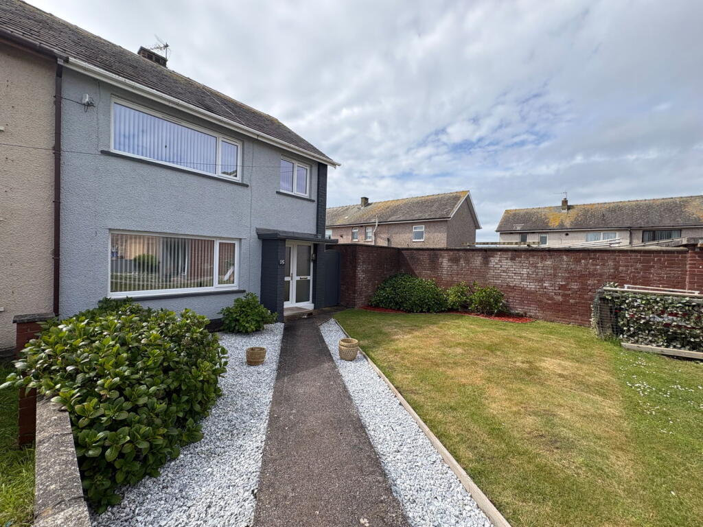 3 bed Semi Detached for rent in Barrow-in-Furness. From Poole Townsend - Barrow-in-Furness 3 bed Semi Detached for rent in Barrow-in-Furness. From Poole Townsend - Barrow-in-Furness
