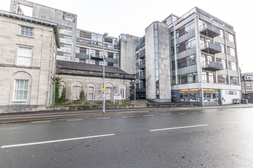 1 bed 1st Floor Flat for rent in Kendal. From Poole Townsend - Barrow-in-Furness