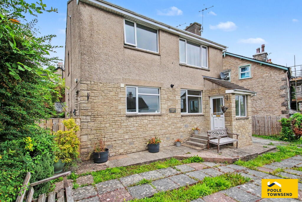 2 bed House (unspecified) for rent in Grange-over-Sands. From Poole Townsend - Barrow-in-Furness 2 bed House (unspecified) for rent in Grange-over-Sands. From Poole Townsend - Barrow-in-Furness