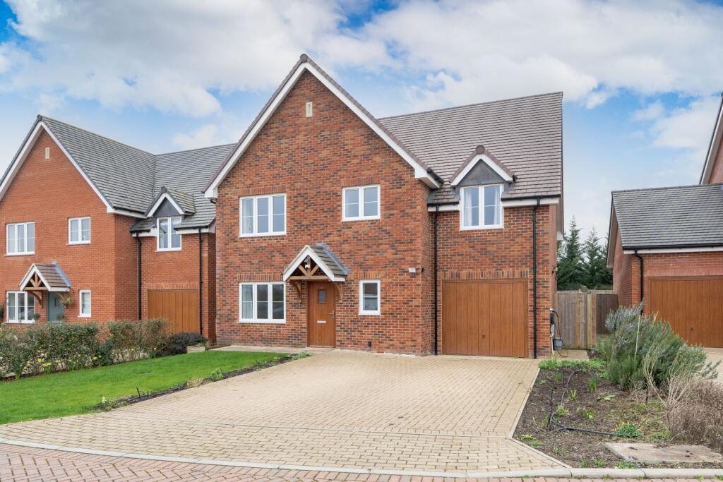 6 bed Detached for rent in Shipton-on-Cherwell. From Portfolio Properties - Oxford