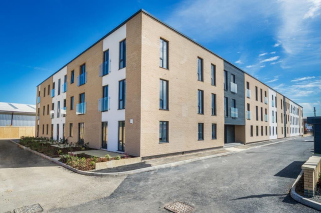 1 bed Apartment for rent in Moreton. From Portfolio Properties - Oxford