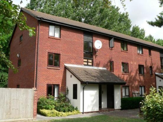 1 bed 1st Floor Flat for rent in Didcot. From Portfolio Properties - Oxford