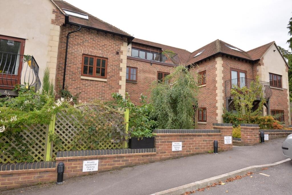 1 bed House (unspecified) for rent in Chawley. From Portfolio Properties - Oxford