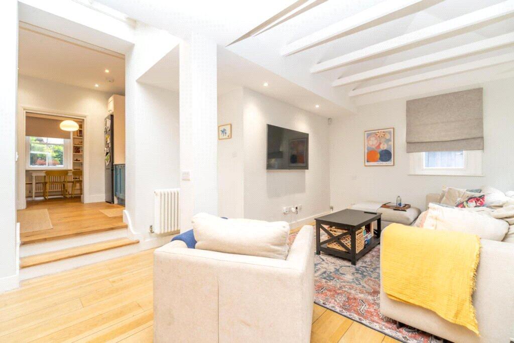 4 bed 1st Floor Flat for rent in Camden Town. From Portico - Camden