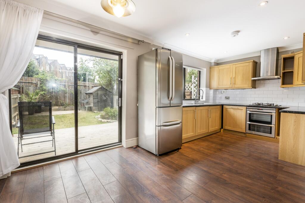 4 bed Detached for rent in London. From Portico - Camden