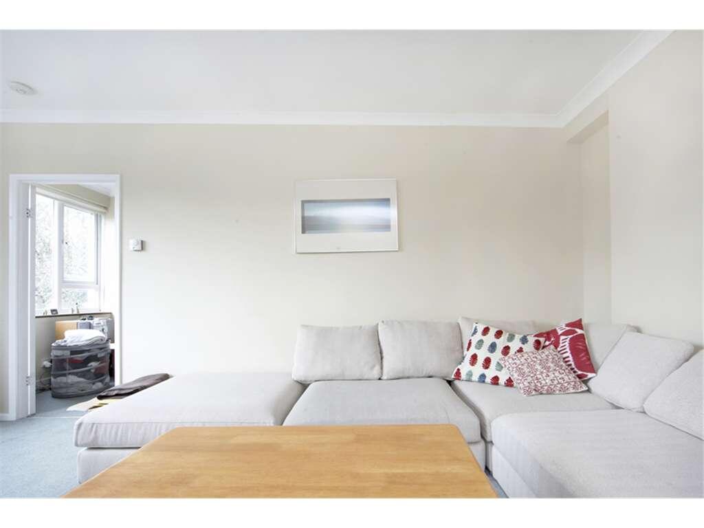 1 bed 1st Floor Flat for rent in Hornsey. From Portico - Camden 1 bed 1st Floor Flat for rent in Hornsey. From Portico - Camden