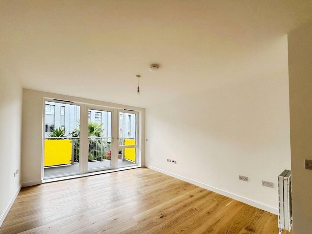1 bed 1st Floor Flat for rent in London. From Portico - Clapham 1 bed 1st Floor Flat for rent in London. From Portico - Clapham