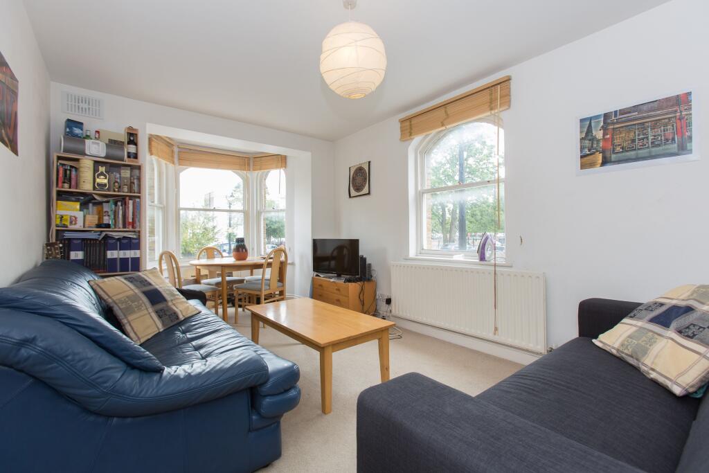 2 bed 1st Floor Flat for rent in Clapham. From Portico - Clapham