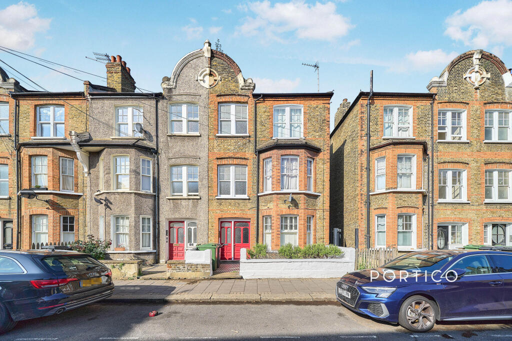 2 bed 1st Floor Flat for rent in London. From Portico - Clapham